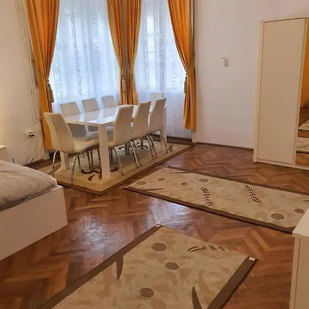 Apartamento Enescu *