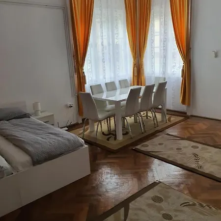 Enescu *